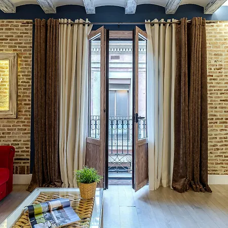 Enjoybcn Colon Apartments-2